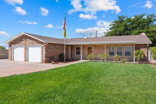 3701 Tracy St Ne, Albuquerque, NM, 87111-4022 | Card Image