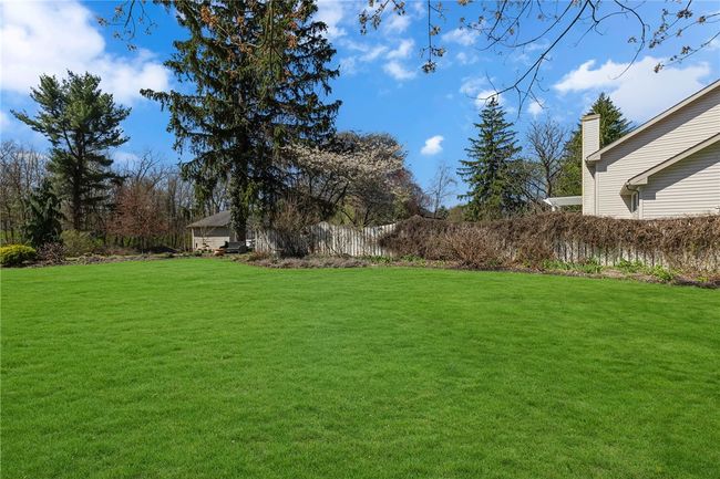 3945 Tuscarawas Rd, House other with 3 bedrooms, 3 bathrooms and 4 parking in Brighton Twp PA | Image 35