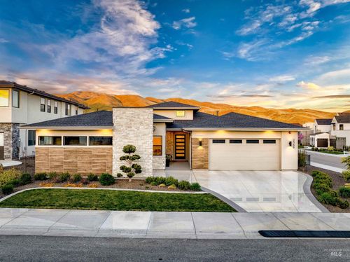 2548 S Linnet Pl, Boise, ID, 83716-5018 | Card Image