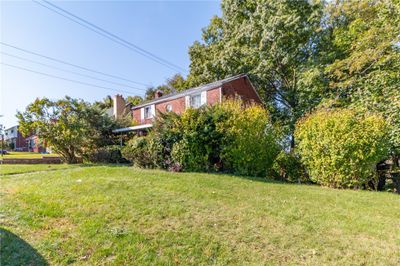 7709 Mark Dr, House other with 3 bedrooms, 1 bathrooms and 1 parking in Penn Hills PA | Image 2