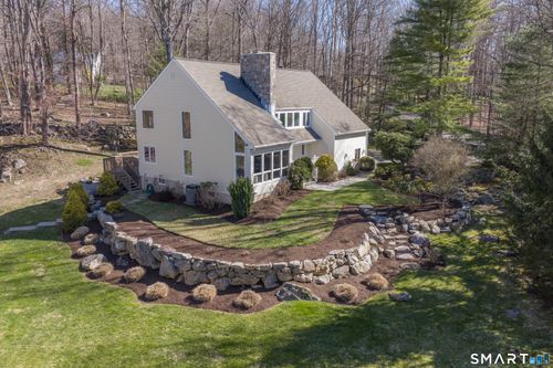 60 Old Easton Tpke, Weston, CT, 06883-2429 | Card Image