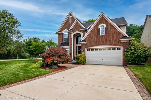 16550 Mulberry Way, Northville, MI, 48168-6838 | Card Image
