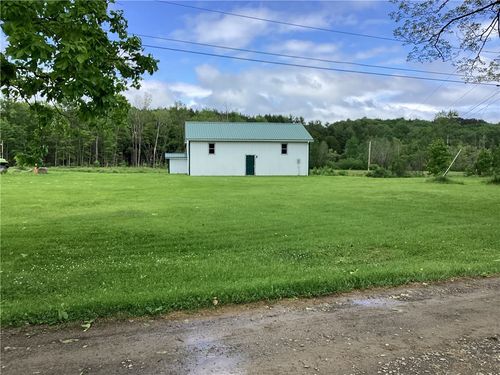 117 Wrench Ln, Bainbridge, NY, 13733-2118 | Card Image