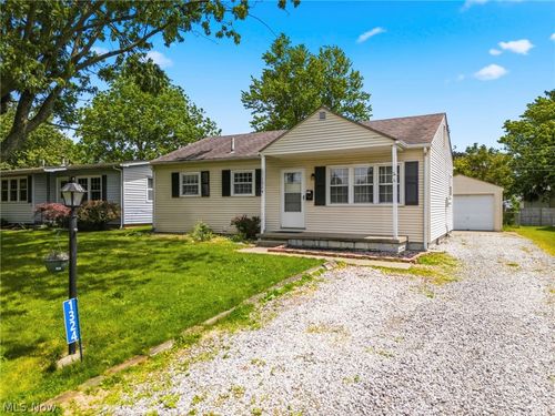 1324 Western Ave Sw, Canton, OH, 44710-1256 | Card Image