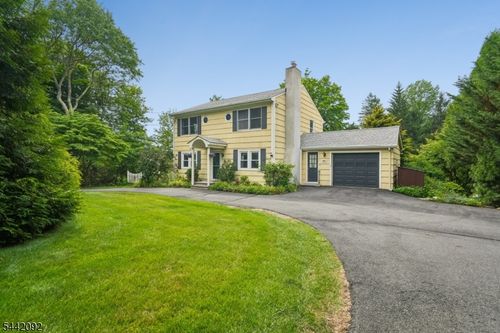 361 North Rd, Chester, NJ, 07930-2334 | Card Image