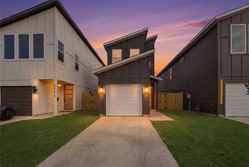 2510 Peabody Ave, Dallas, TX, 75215-2936 | Card Image
