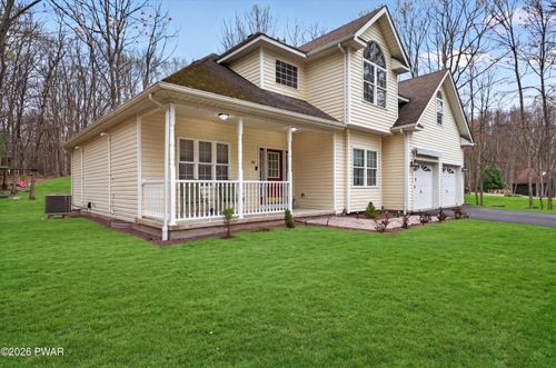 104 St Moritz Dr, Tafton, PA, 18464-9640 | Card Image