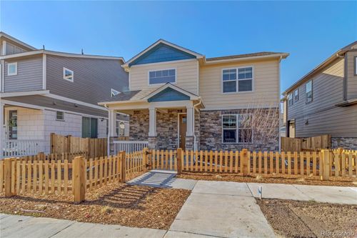 827 N Quatar St, Aurora, CO, 80018-3205 | Card Image