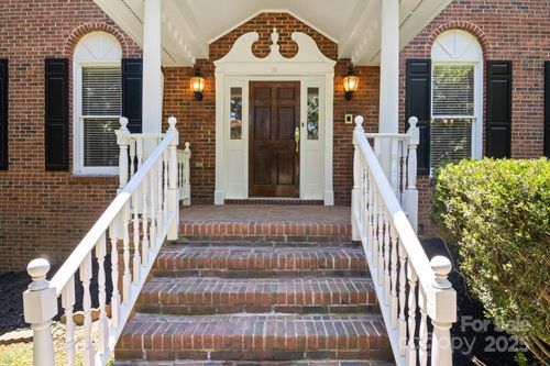 1134 Willow Oaks Trl, Weddington, NC, 28104-8621 | Card Image