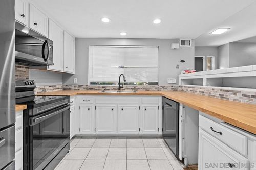 23823 Green Haven Ln, Ramona, CA, 92065 | Card Image