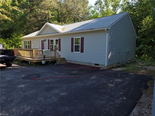 5738 Hickory Fork Rd, Gloucester, VA, 23061-3708 | Card Image