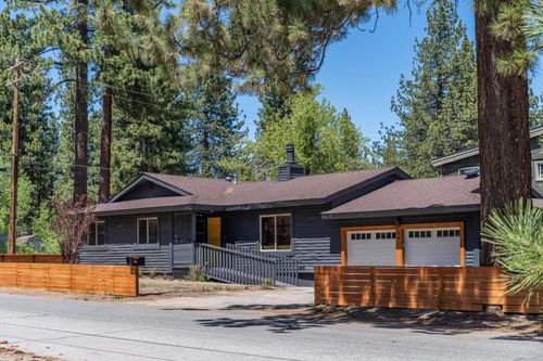 941 Sunset Dr, South Lake Tahoe, CA, 96150-3510 | Card Image