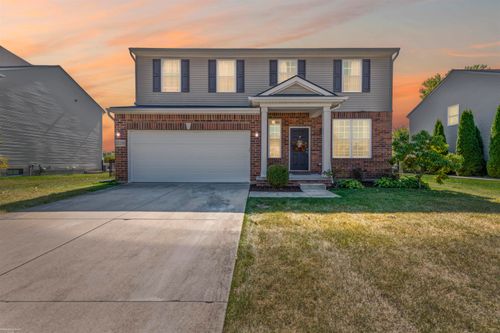 22210 Shane Dr, Macomb, MI, 48042-3820 | Card Image