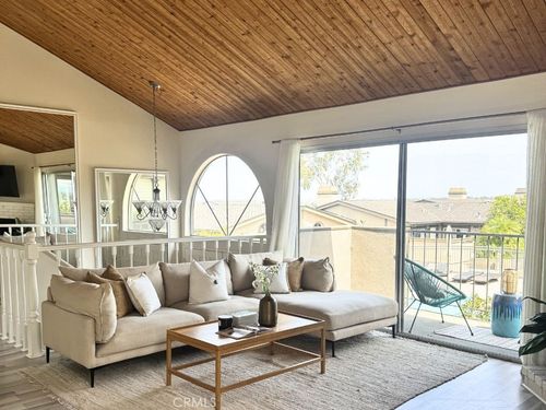 g1-2175 Pacific Ave, Costa Mesa, CA, 92627 | Card Image