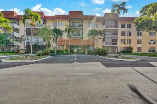apt-304-4166 Inverrary Dr, Lauderhill, FL, 33319-4501 | Card Image