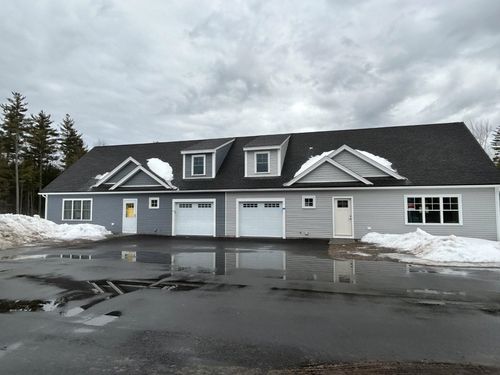 37-10 Striper Way, Wells, ME, 04090-7439 | Card Image