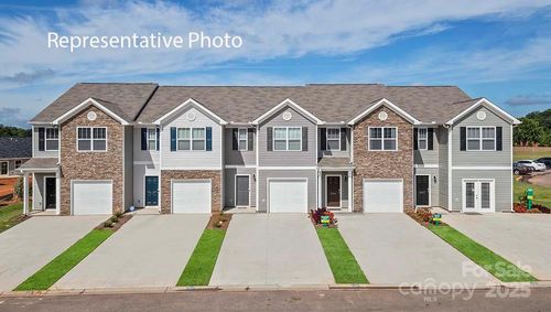 748 Wagon Cross Ct, York, SC, 29745-8970 | Card Image