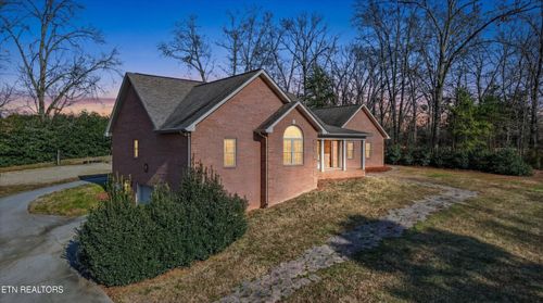 637 Baye Rd, Rutledge, TN, 37861-5950 | Card Image