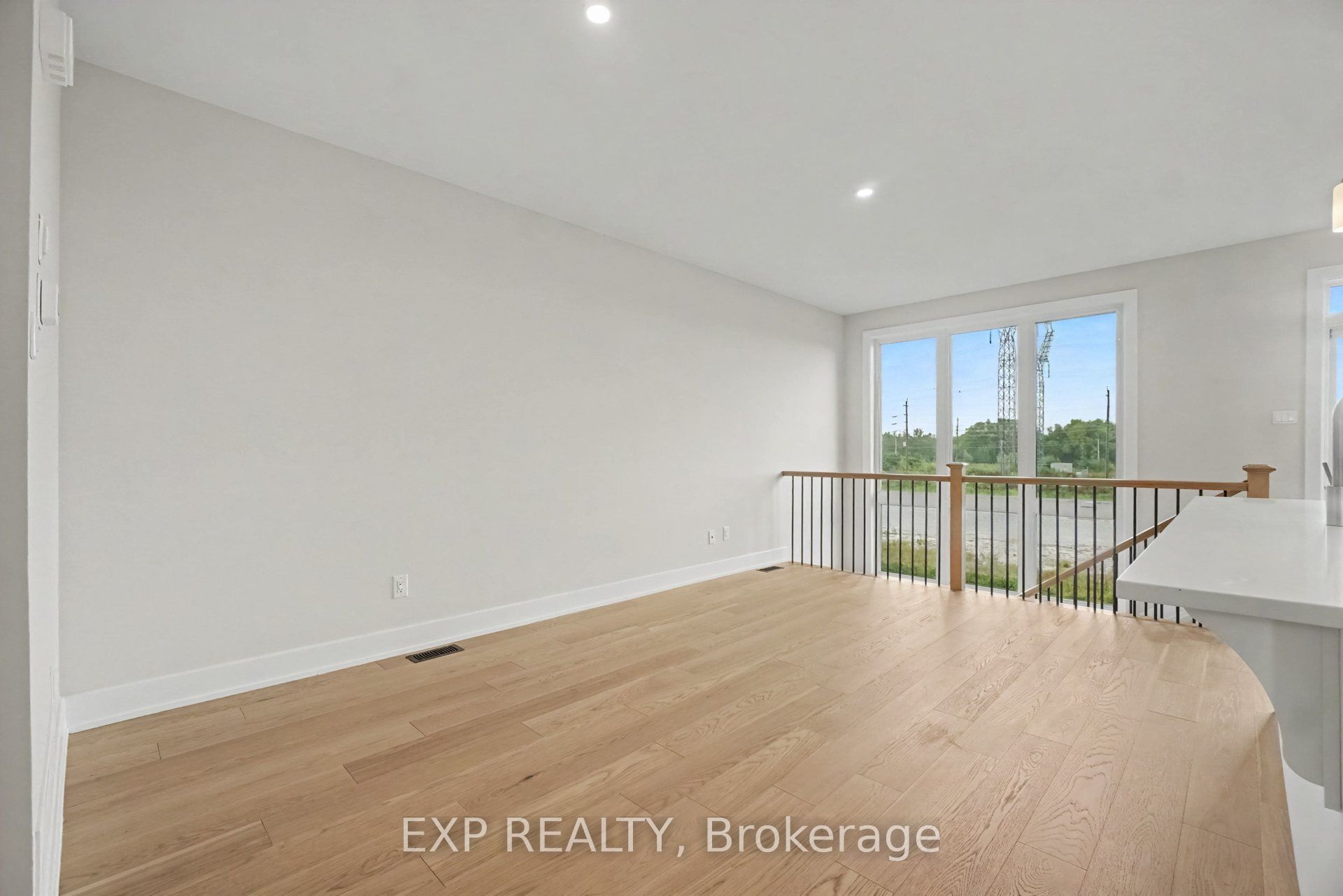 Residential in Stittsville - Munster - Richmond 4