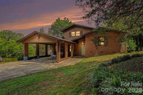6 Old Farm Rd, Salisbury, NC, 28147-8834 | Card Image