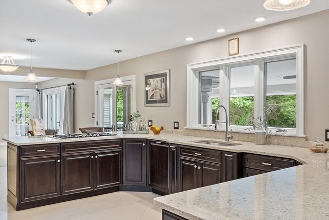 3 Russell Rd, House other with 4 bedrooms, 6 bathrooms and 5 parking in Lynnfield MA | Image 11