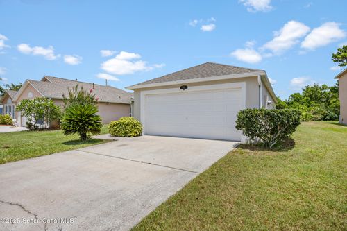 2268 Spring Creek Cir Ne, Palm Bay, FL, 32905-4037 | Card Image