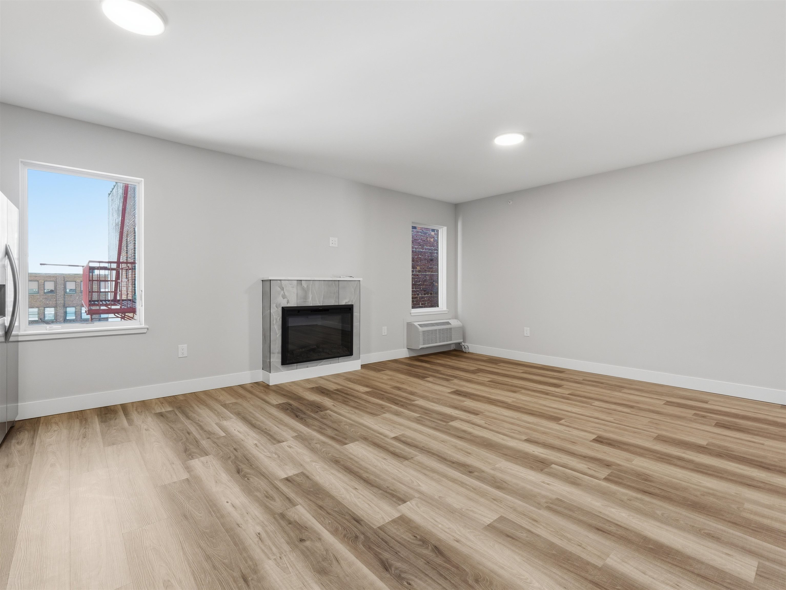 Residential Lease in West New York 3