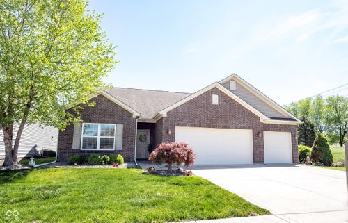 9633 Timber Cir, Mccordsville, IN, 46055-4436 | Card Image