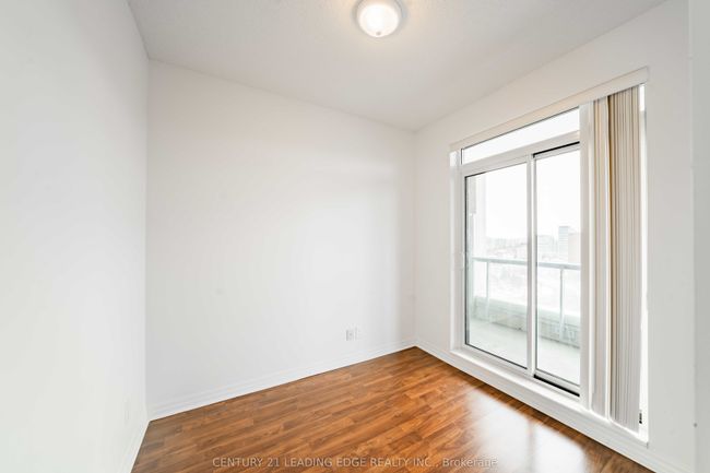 1802 - 30 Herons Hill Way, Condo with 2 bedrooms, 1 bathrooms and null parking in North York ON | Image 17