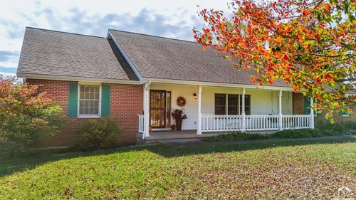 315 E High St, Baldwin City, KS, 66006-3070 | Card Image