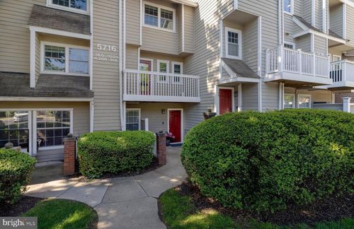 150-5716 Chapman Mill Dr, ROCKVILLE, MD, 20852-5571 | Card Image