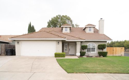 298 Stonewood Ln, Oakdale, CA, 95361-8214 | Card Image