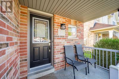 51 Telegraph Dr, Townhouse with 3 bedrooms, 3 bathrooms and 3 parking in Whitby ON | Image 3