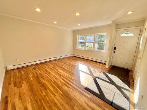 1-64 Hillside Ave, Yonkers, NY, 10703-1902 | Card Image