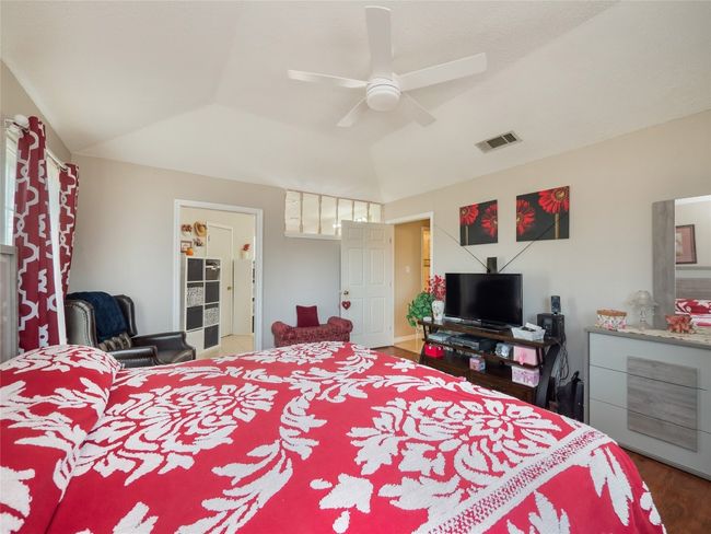 557 Riddle Rd, House other with 7 bedrooms, 4 bathrooms and null parking in Cedar Creek TX | Image 12
