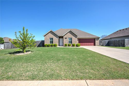 507 W Stoney Point Rd, Rogers, AR, 72758-4928 | Card Image