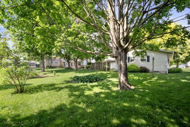 735 Sheridan Dr, House other with 3 bedrooms, 1 bathrooms and null parking in West Bend WI | Image 20