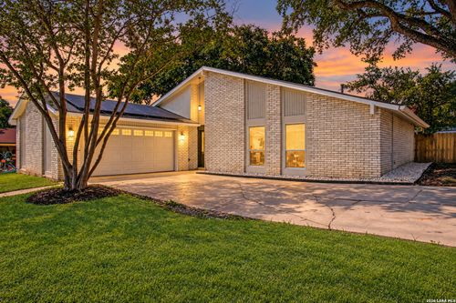 4479 Hay Market, San Antonio, TX, 78217-1332 | Card Image