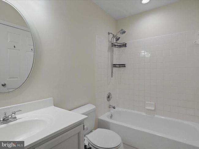 10612 Winfield Loop, Townhouse with 4 bedrooms, 4 bathrooms and null parking in MANASSAS VA | Image 25