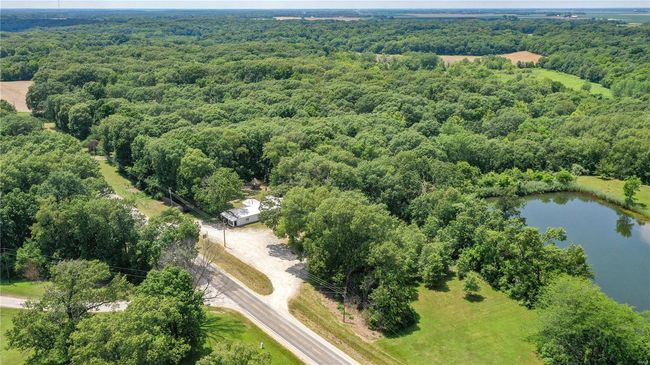 15875 Shipman Rd, Home with 0 bedrooms, 0 bathrooms and null parking in Carlinville IL | Image 5