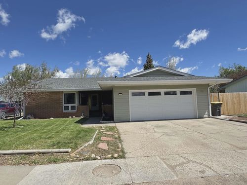 312 W Main Street, Saratoga, WY, 82331 | Card Image