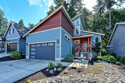 9054 Sea Mist Ln, Blaine, WA, 98230-8071 | Card Image