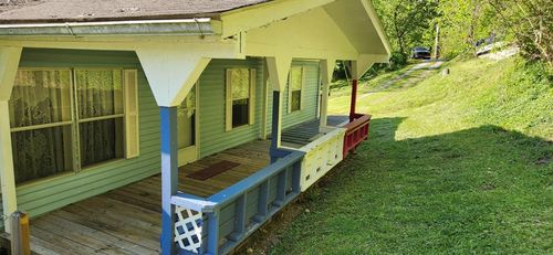 241 Robinson Ridge Rd, Littleton, WV, 26581-7744 | Card Image