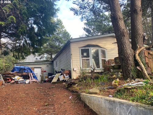 6350 Rhododendron Ave, Lincoln City, OR, 97367 | Card Image