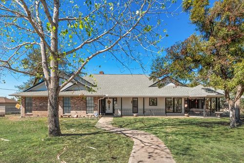 83 Crown Rd, Willow Park, TX, 76087-9058 | Card Image