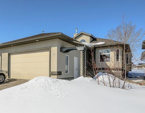19-8910 122 Ave, Grande Prairie, AB, T8X1P8 | Card Image