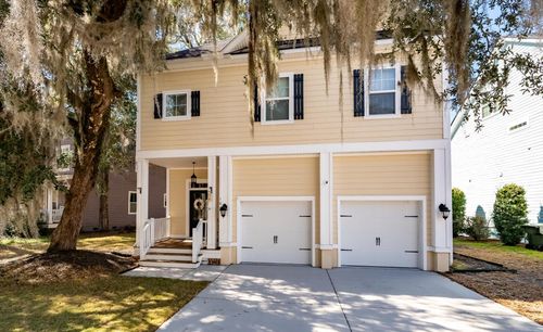 104 Ashley Bluffs Rd, Summerville, SC, 29485-6043 | Card Image