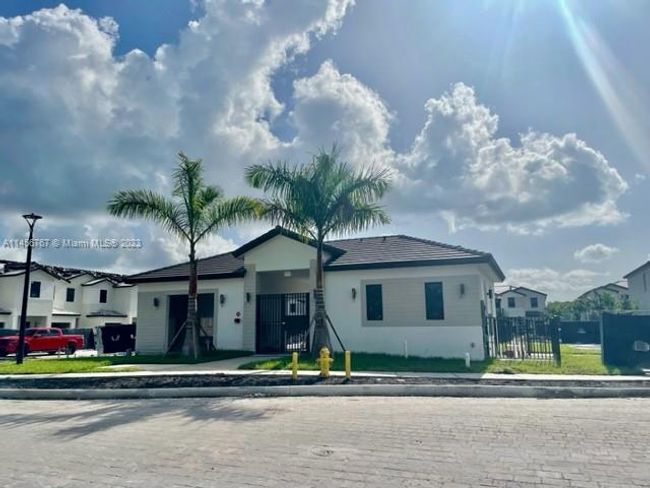 0 - 249 Sw 159th Ct, Townhouse with 3 bedrooms, 2 bathrooms and null parking in Pembroke Pines FL | Image 22