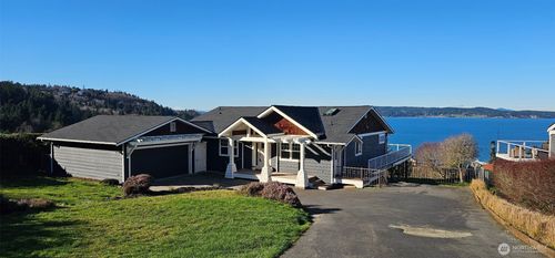 1015 Aqua Vista Ln, Camano Island, WA, 98282-7268 | Card Image