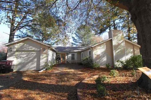 880 Hunters Retreat Dr, Collierville, TN, 38017 | Card Image